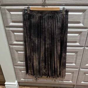 Zara Metallic Black A-Line Skirt